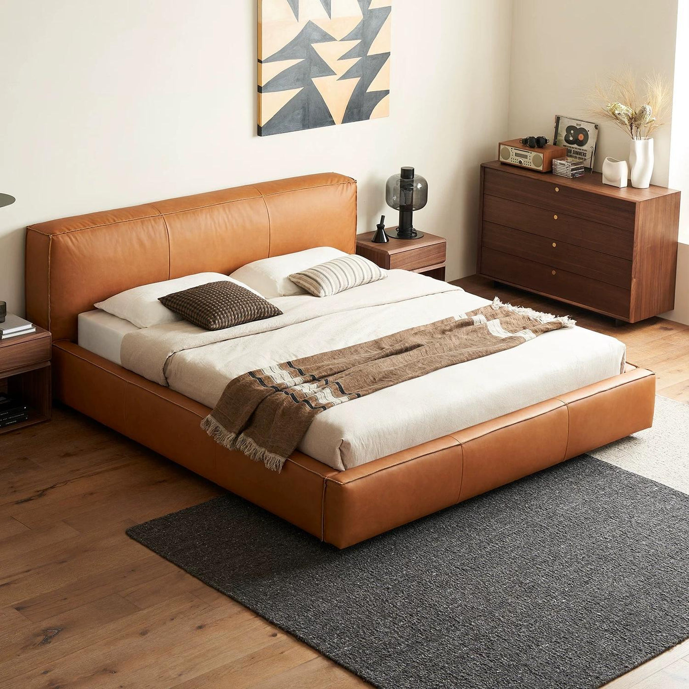 Cinnamon Leather Bed-Tan