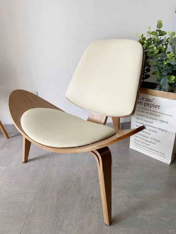 Mermaid Wegner White Shell Chair