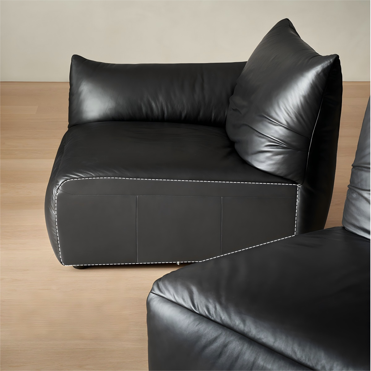 Croissant Noir Top Grain Leather Sofa-Black